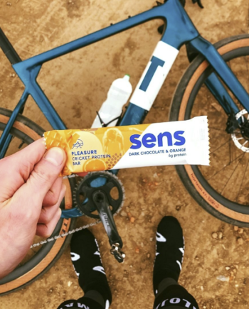 Cricket Proteinbar med Mørk Chokolade & Appelsin